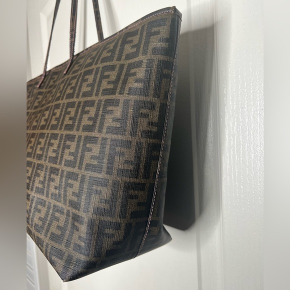 Fendi Zucca Shopper Tote - Picture 15 of 15